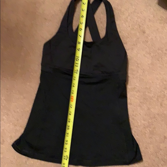 LULULEMON TOP BLACK, SZ 6  FREE SMALL RED LULU BAG - Picture 9 of 9